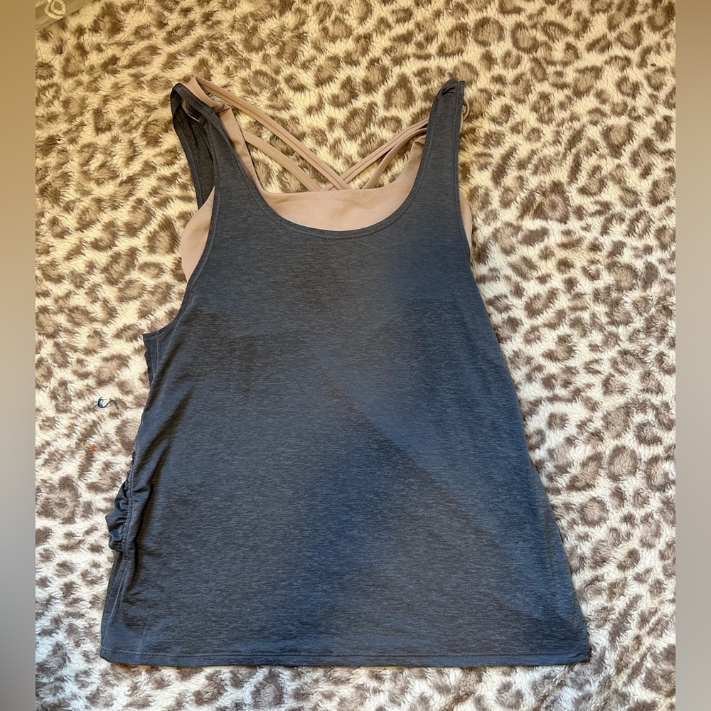 Lululemon Stylish Blue-Gray Women's Tank Top with a Muted Pink Built-In Bra